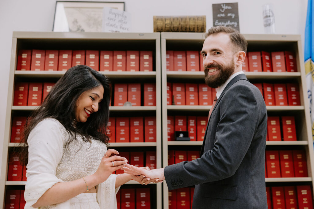 Putting a ring at your elopement